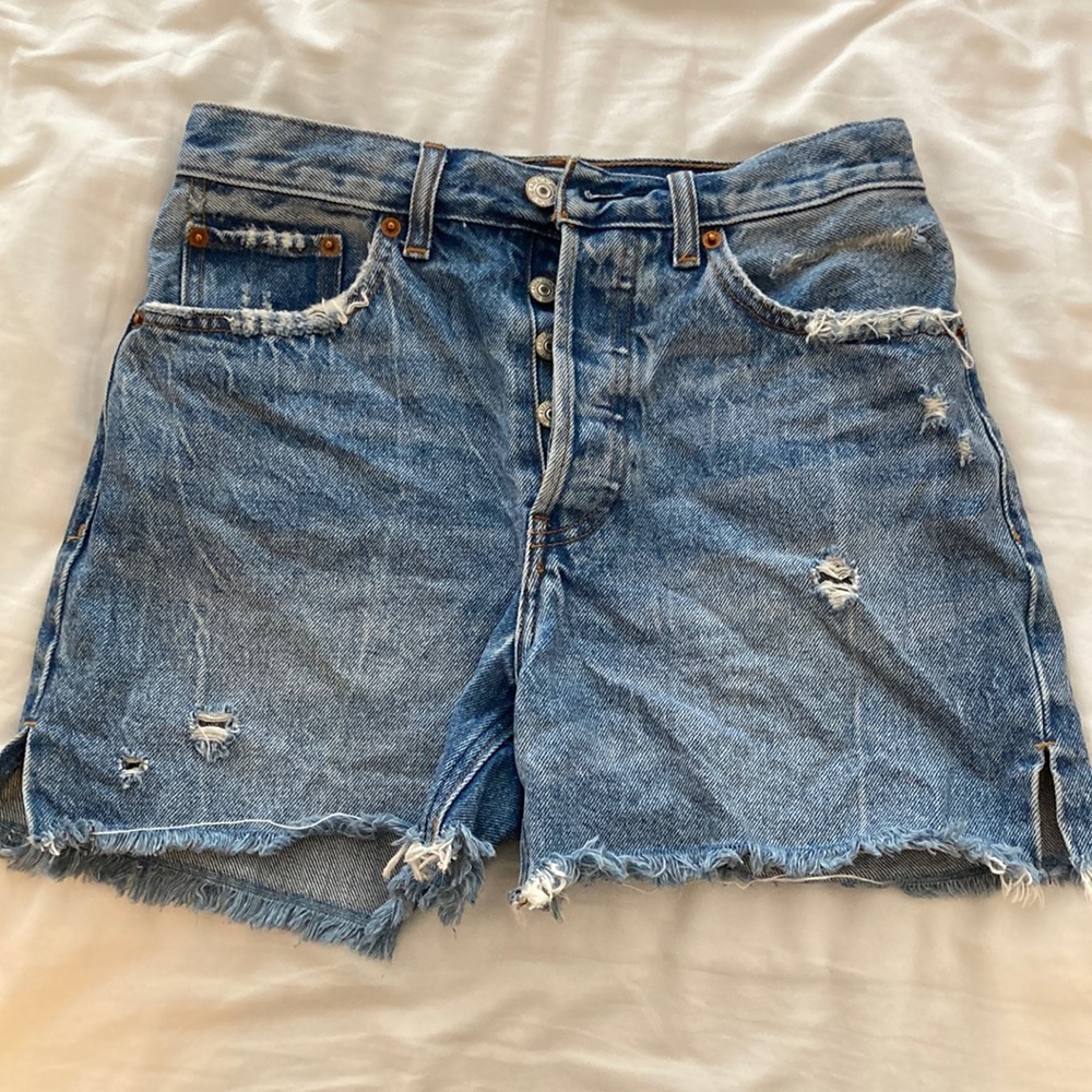 Abercrombie & Fitch High Rise 4” Short